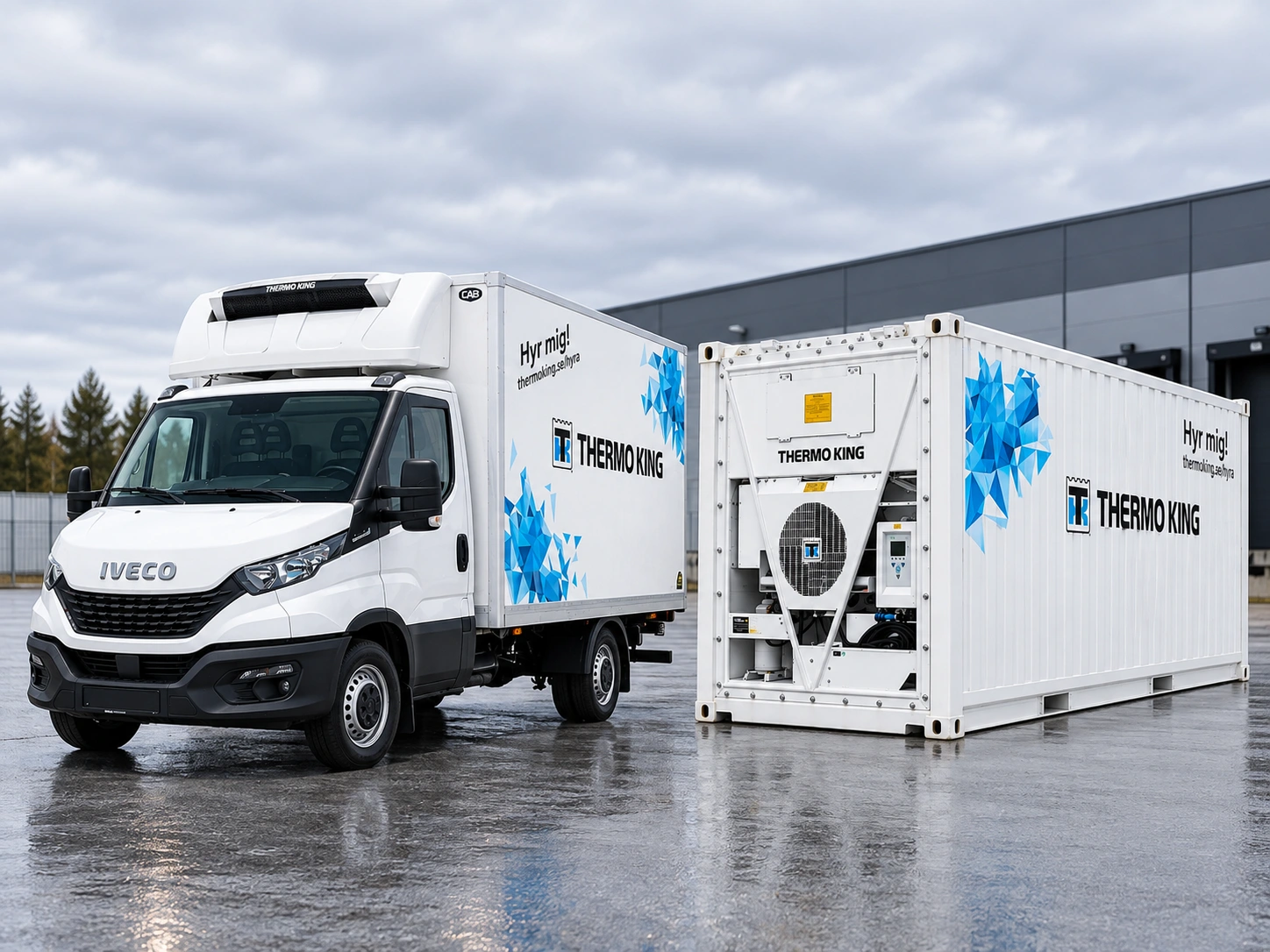 Kylbil och kylcontainer redo för leveranser och förvaring vid event